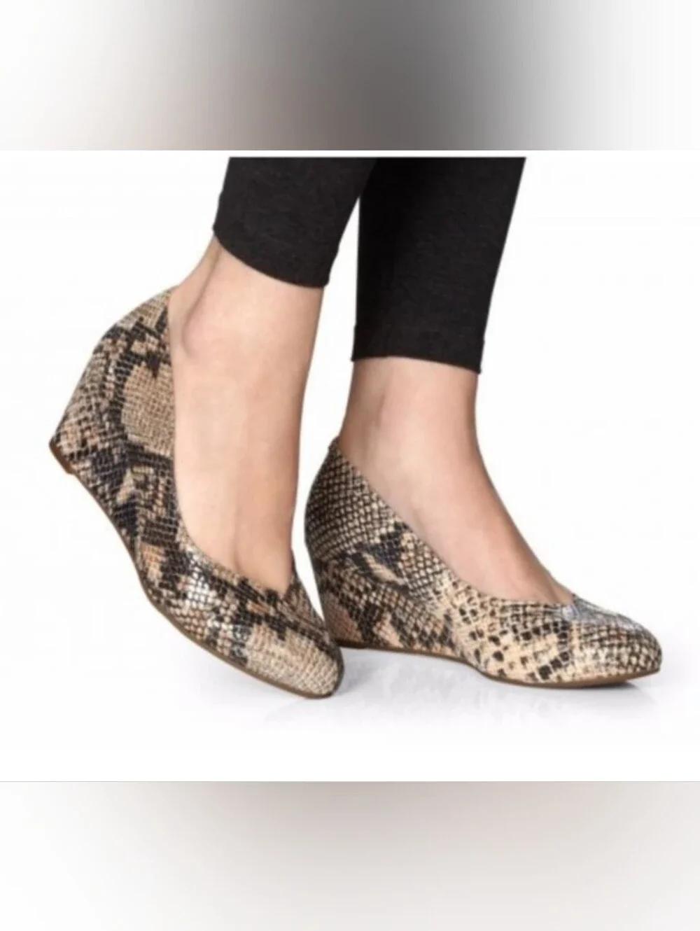 Vionic Orthoheel Antonia Wedge Heels Women's 7 Leather Neutral Snake Embossed